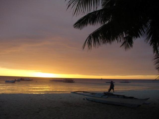 Boracay Breeze Resort Balabag  Esterno foto